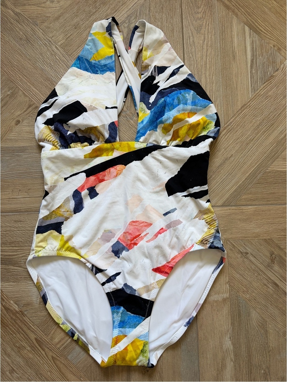 Calia Cutout One Piece Halter Swimsuit Collage Pure White Size 4 Coastal Beach